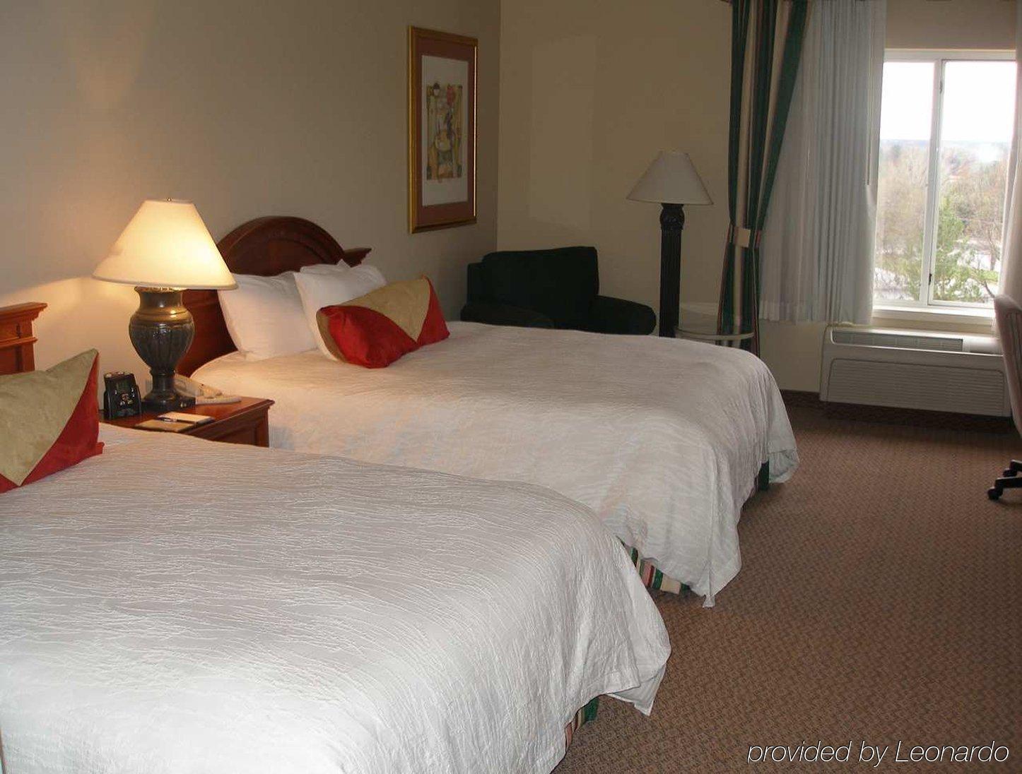Hilton Garden Inn Redding Ruang foto